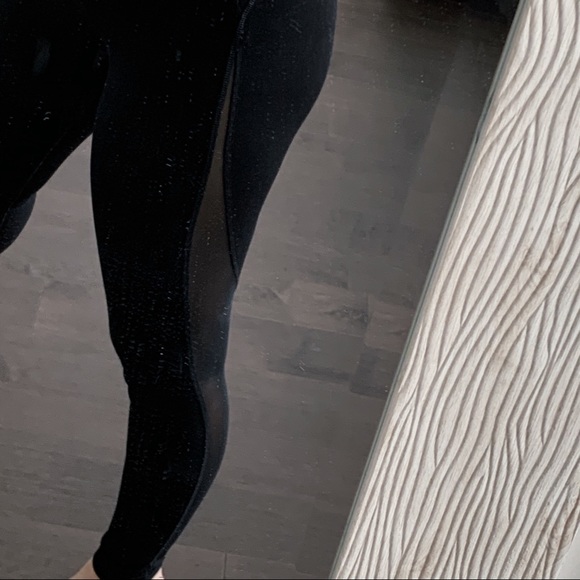 aritzia tna leggings - Picture 2 of 5